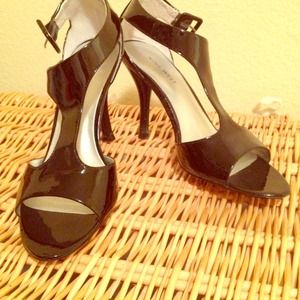 SOLD Nine West Patent Stilletos