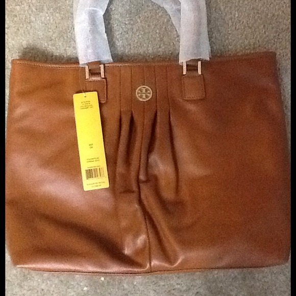 💋SOLD💋 NWT Tory Burch Brown Verona Lrge Tote - Picture 2 of 4