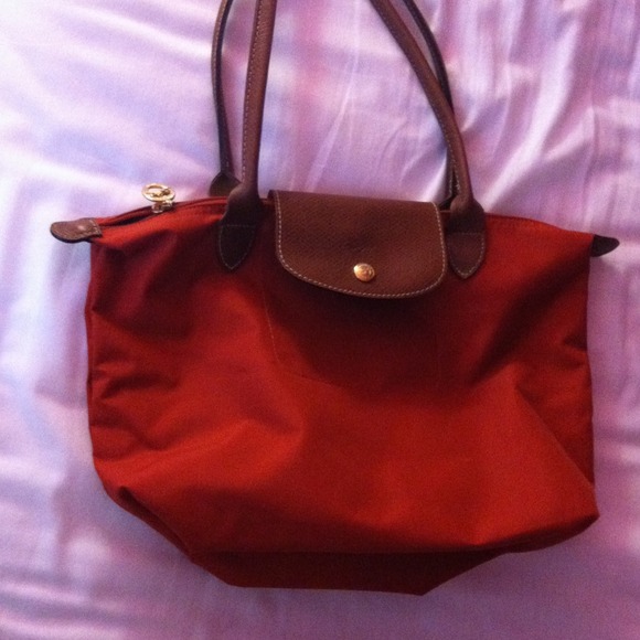 Long champ medium red handbag