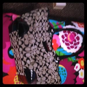 Coach purse ☝hold☝