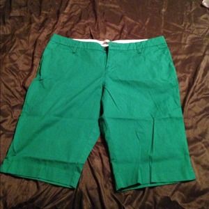 Old Navy Bermuda shorts