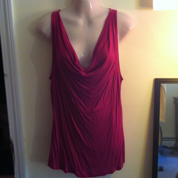 Traded with @crystal4867 tank dips at chest  XL