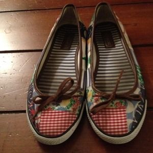 COACH shoes adorable flats Multi colored sz 8