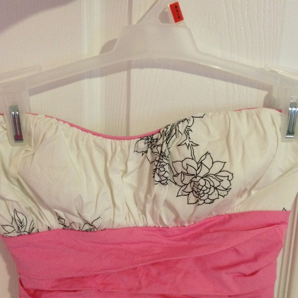 Floral dress - Picture 2 of 4