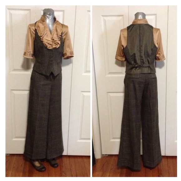 New York & Company three piece outfit