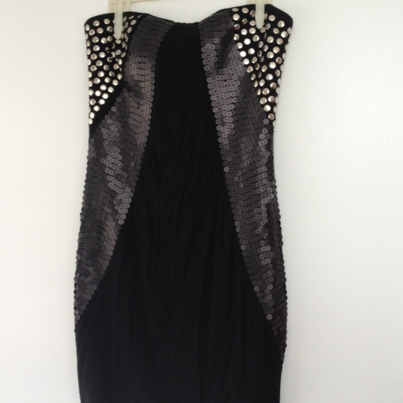 Black Studded Strapless SEXY Dress!