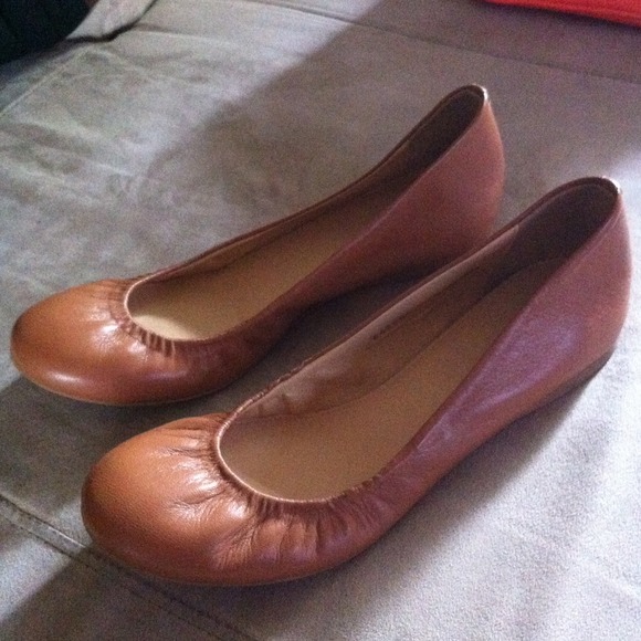 🔴SOLD🔴J. Crew Nude flats