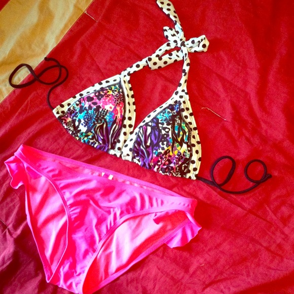 Bathing suit