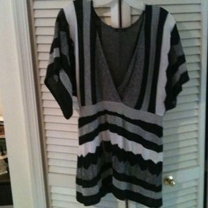 Sold black and gray sweater