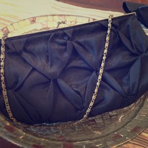 Black hand bag