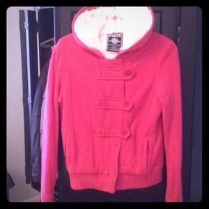 Pink vs hoodie with fur liner size small REDUCED$$