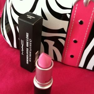 MAC Raspberry Swirl BNIB