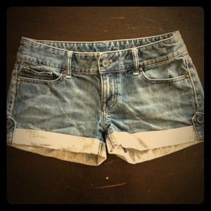 🎀SOLD!!!!!!!!🎀Denim Shorts