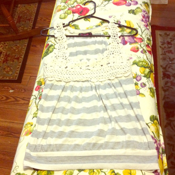 Maternity top