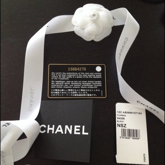 📦Sold📦💯Chanel classic flap - Picture 4 of 4