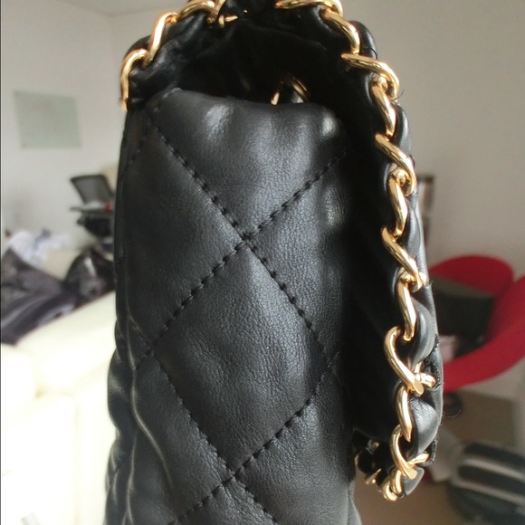 📦Sold📦💯Chanel classic flap - Picture 3 of 4