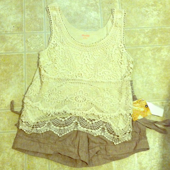 Mudd Cream Crochet tank