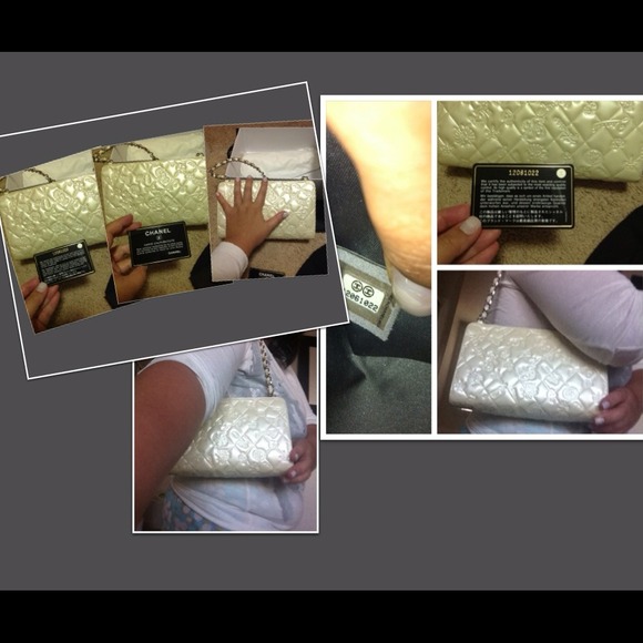 SOLD on another site Ivory Chanel Shoulder Bag - Picture 2 of 3