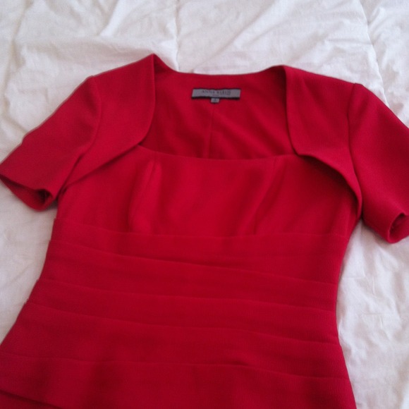 Dress - Picture 2 of 4