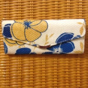 Straw Woven Floral Wallet