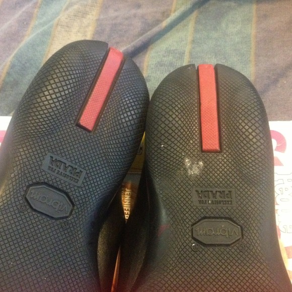 😬SOLD😬 Prada Slides - Picture 4 of 4