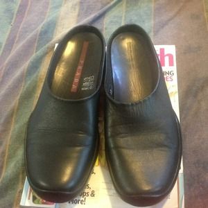 😬SOLD😬 Prada Slides