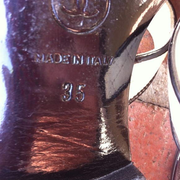 SOLD!! CHANEL BAYBEEE!! - Picture 4 of 4