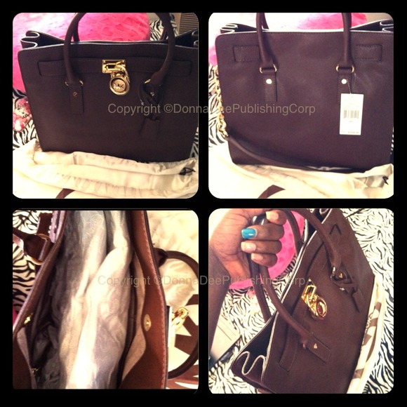 Michael kors hand bag **SOLD**
