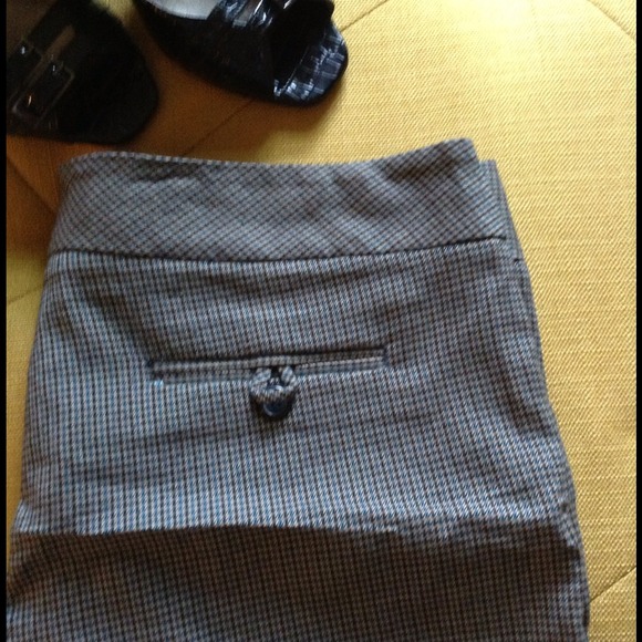 Shorts - Picture 2 of 2