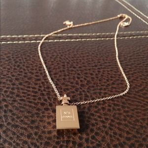 Perfume bottle No. 5 Necklace