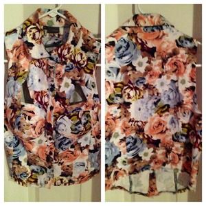 Urban Outfitters Sparkle and Fade crop top Medium