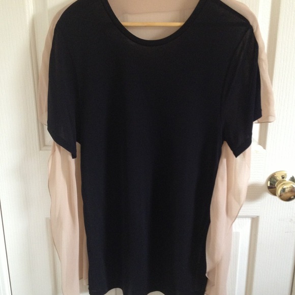 SOLD! 3.1phillip lim beautiful silk top - Picture 2 of 4