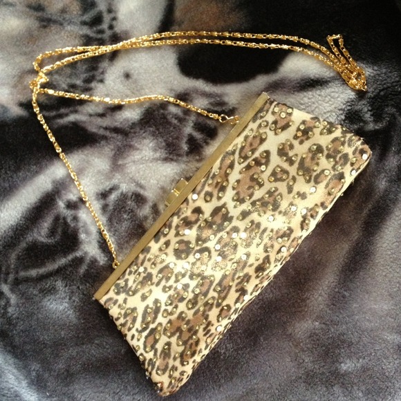 💕Leopard print party purse💕