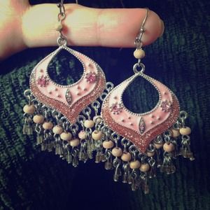 🎀 Cute Cowgirl Pink Earrings 🎀