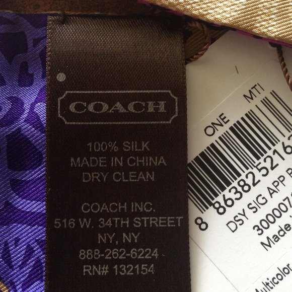 ❤SOLD❤ Coach 100% Silk Ponytail - Picture 4 of 4