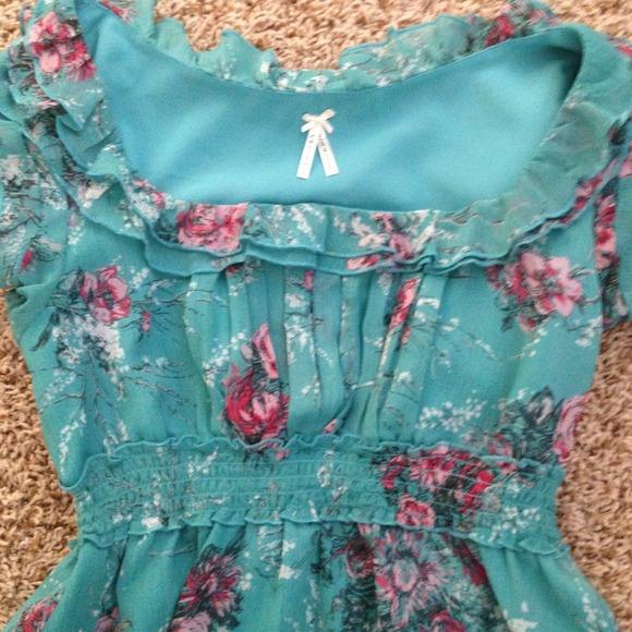 Blouse - Picture 4 of 4