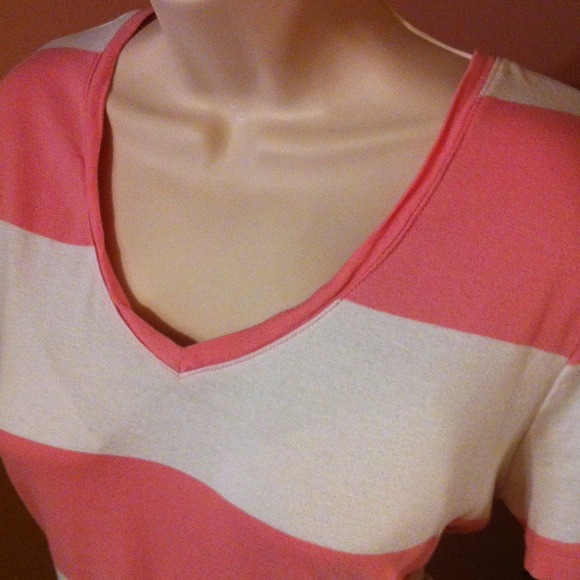 Pink and white striped top - Picture 2 of 4
