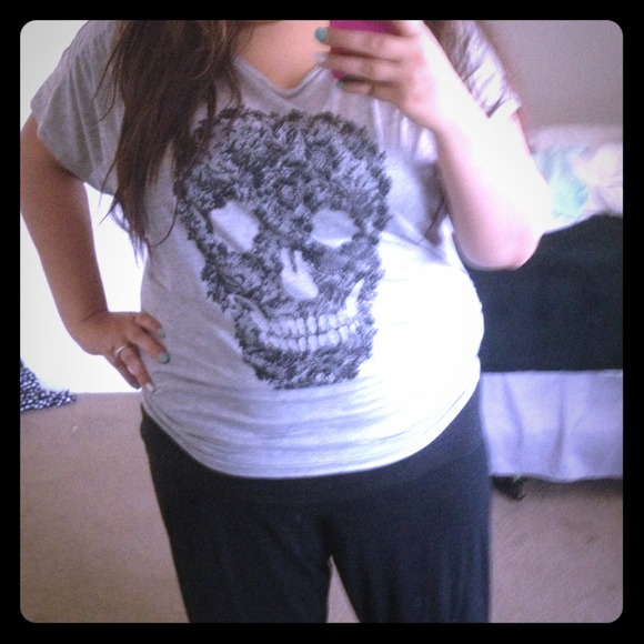 Cute gray skull skirt