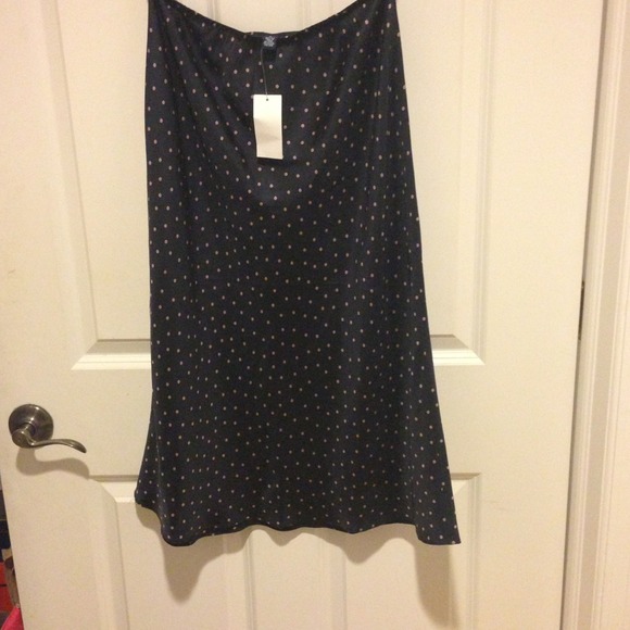 Red. 💝🎉 silk navy blue polka dot silk skirt - Picture 1 of 1