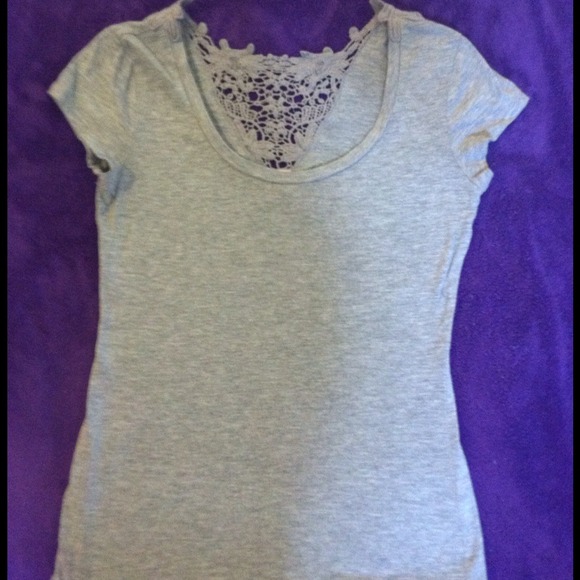 ⭐Grey Rue 21 top