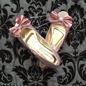 🚫HOLD🚫@hbeechy Too cute 🎀 Rampage Open Toe