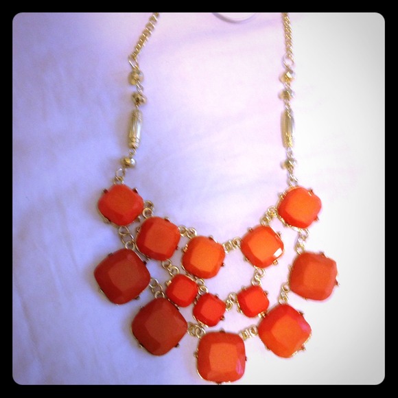 New orange bib bubble necklace nwt