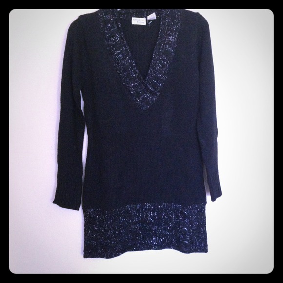 V-neck Sweater