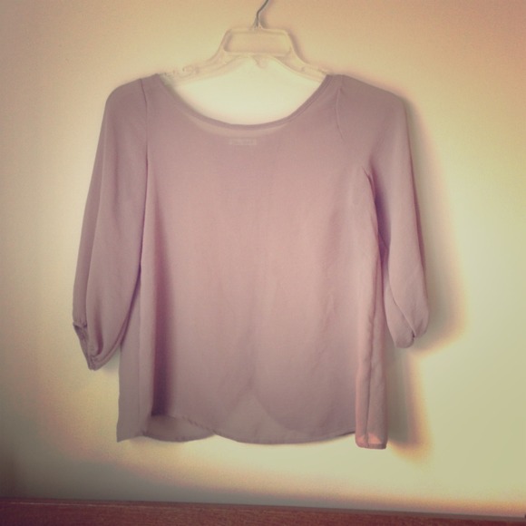 🚫SOLD: Mauve colored chiffon top / blouse🚫