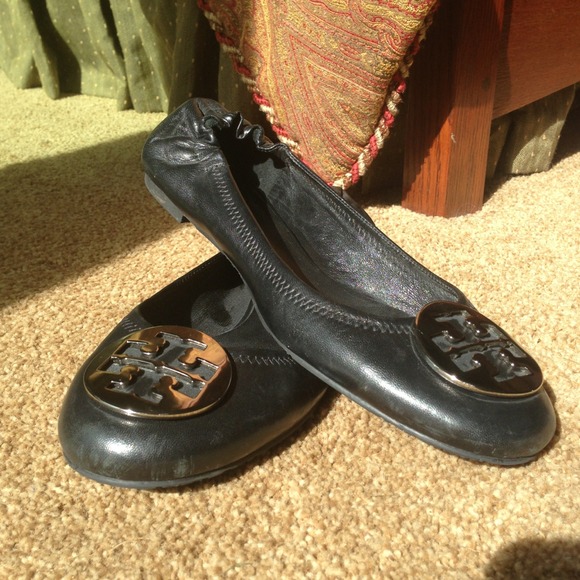 Authentic Tory Burch Reva flats