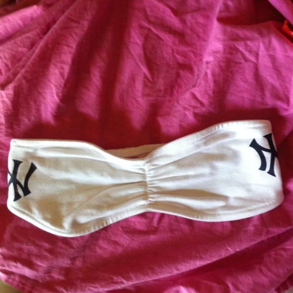 NWOT Victoria Secret New York Yankees Bandeau!!!