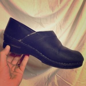 🚫Bundled🚫with 🚫brown 🚫DANSKO shoes.