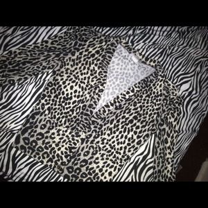 Cheetah print cardigan 😌🐾