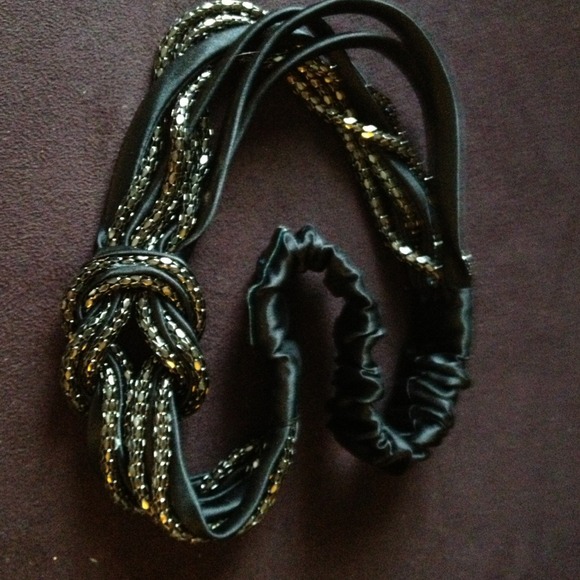 NWOT New black headband
