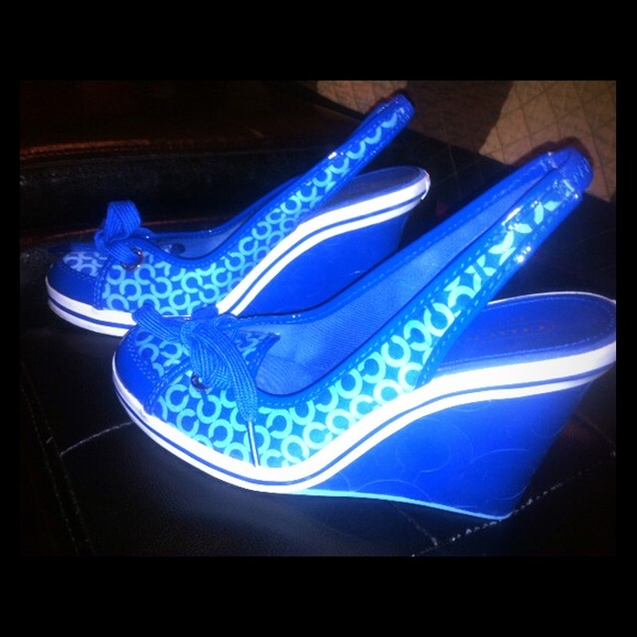 Coach Shoes - FOR IBOLONINA ONLY